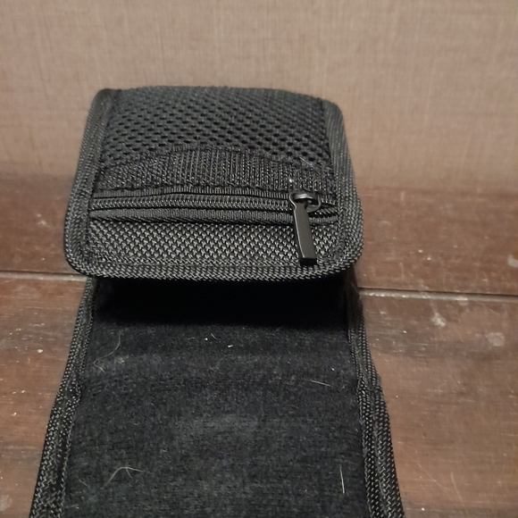 Sony Cybershot DSC-T300 10.1MP Digital Camera, Case, Battery, and Charger - Picture 8 of 16